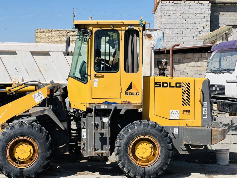 سلام عليكم شفل للبيع صيني نوع ال جي موديل ٢٠١٣ 
حجم ٤٥ جاهزه للعمل اي نقص ماكو مكينه خير من الله 
استفسار اتصل ع الرقم وبيك خير ودلل 
*********** مكاني بالحله
