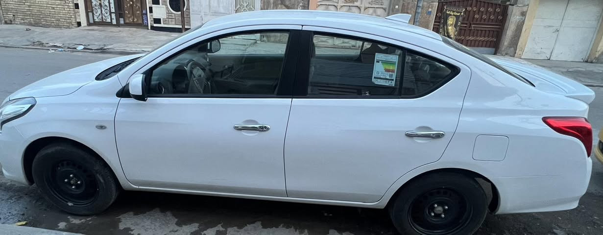 السلام عليكم سني هندي الاصلي موديل 2025 رقم اربيل بسم ولد عربي وعندي وكاله عامه بسمي اكدر احول او اسوي وكاله  …  سنويه وهزه جديد كفاله عامه من كلشي .ضمان السور 3 سنوات …السياره جديده جدا جدا ماشيه 6 الف … مواصفات  السني الهندي الاصليه يدات نيكل شباك نيكل تحكم ستيرن اربعه جام كهرباء داخل بيجي السياره العنوان بغداد زيونه او شارع المسبح السعر 130  ورقه…. الاتصال

***********
