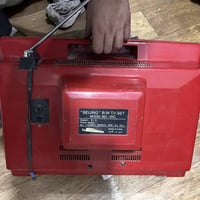 عندي تلفزيون قديم قيم واخذ مكاني بغداد شارع فلسطين  07733395111