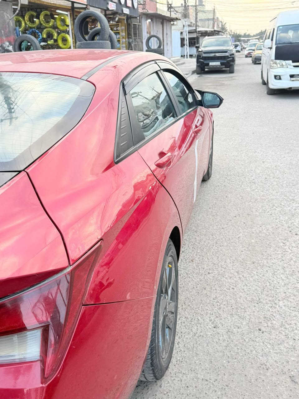 السلام عليكم 
اللنترا وارد امريكي موديل ٢٠٢١  رقم بغداد بسمي محرك ٢٠٠٠
كير اي تي اف مبدل مو سفتي نص مواصفات مدوشمه  تخم تاير  تبريد ثلج ماشيه ٤٨ ميل  عارضه (١٣٨$) وبيه مجال الاتصال *********** مكان بغداد الحسينيه بدون مراوس
اخوان مكلف بل نشر اني
