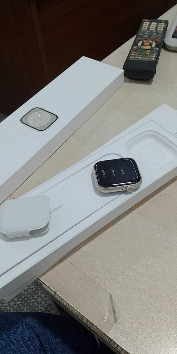 ‏‎ساعة ابل واج سيريس 8

‏‎حجمها : 45 mm

‏‎نسبة البطارية : 95 %

‏‎نسبة النظافه : 100 %

‏‎لون : ستار لايت starlight

الساعه كلش جديده نظافتها 100‎%‎ سيرها الاصلي مامفتوح بعد

للتواصل على هذا الرقم واتساب فقط

***********
