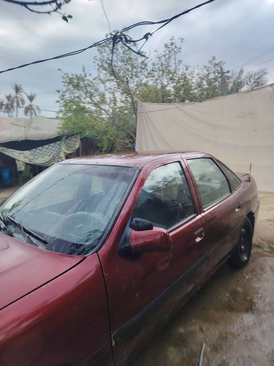 السلام عليكم اوبل فكتره ١٨٠٠ كير ومكينه جدد حداديه ٧٠ بالميه باتري جديد داخل جلد عارضه ٢٩ وبيه مجال شويه للتواصل *********** ديوانيه مهناويه
