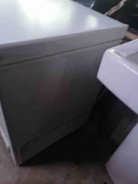 مجمده شغل اللبيع سعرا ١٠٠ بي مجال كركوك حي العروبه يم ملعب خومسي او وكف قديم حجم ١٠ قدم كل بلادي شركة مابي اي عيب شغال بل شرط ٧ايام ضمان
***********
*********** كركوك
