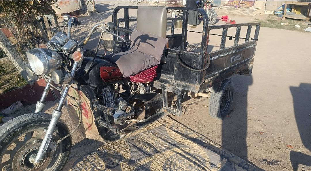 ستوته MTRكلك مكفوله من سرقه نضيفه  نكره سلف شغل وامشي سعرها 700 وبيها مجال قليل مكاني شارع كربلا نجف عمود 110 طريق ياعلي ***********
