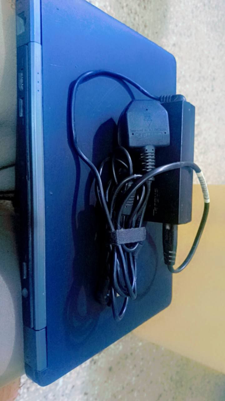 حاسبة شغالة مابيها شي بس عوزها هارد نوعها كوراي 5 سلم
السعر 150 وبيه مجال 
العده غراض مستخدمه للبيع دزهن خاص وأخذ نسبه عليهن قليله


**إذا كنت صاحب هذا الإعلان وتريد حذفه لأي سبب، رجاءا أرسل رسالة إلى الدعم الفني**