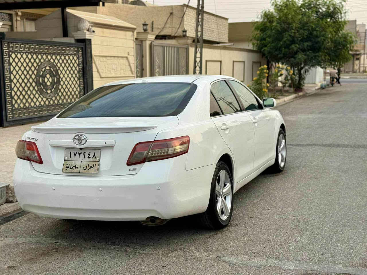 کامری ٢٠٠٩ تەنها ٢ پارچه ي به خي امريكايه ليدراوي نييه  و ٢شوێنی بچووکی تعدیلە  مواسفات LE گێر و مەکینە و تعویل بەشەرت سیارەکە  سعری ١٠٨ وەرەقە و مجال
ژماره م :  ***********
*********** كركوك, العراق
