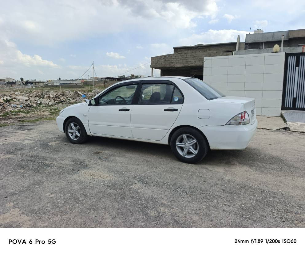 لانسر موديل 2010كير تؤماتيك
مه كينه گوره كيرو كه كينه به شرت
رقموو سنه وي نويه به ناوي خؤمه 
6بارجه سبوغه جه مبيكي پشتي 
هه يه قباغ جاملغه كي كؤرايه 
سحر 62ورقه و مجال*********** أربيل, العراق
