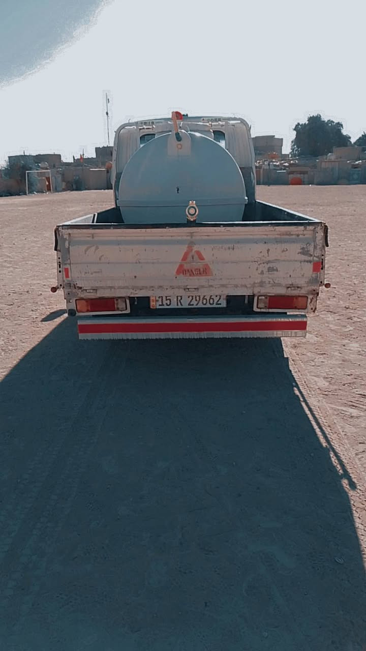 سلام عليكم سامسونج موديل 1999
كير ومحرك وكسن وشاصي وتخم تاير المجموعه كلها مكفوله 
بسمي السنويه 2030 السياره بلاديه وحلوه مكاني بغداد المشتل السعر 44/ ***********
