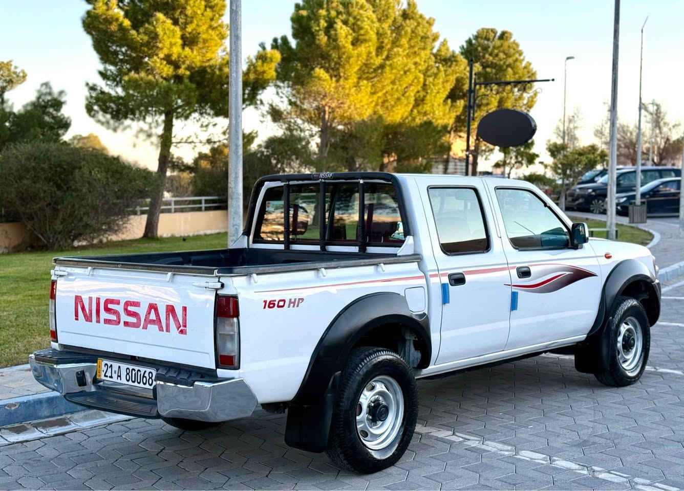 نیسان پیکاب ٢٠١٢ 

دەبڵ ئەکسل 

ناو سور 

٤ جام کارەبا  

گێڕو مەکینەو ئەکسلی بە شەرت 

٢٣٤ هەزار کیلۆمەتر ڕۆشتوە 
 
 سەنەوی و ڕەقەمی تازەیە 

سعری  ١٦٧ $  مەجالی کەم 

                                                        *********** السليمانية, العراق
