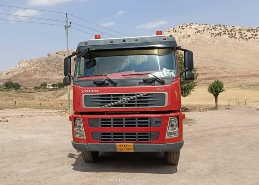 ڤاڵڤۆ 2004 حجم 460  گێڕ 3×3
مجموعە تۆپ تەلاین سعر 450 گەڵا
***********
*********** السليمانية, العراق
