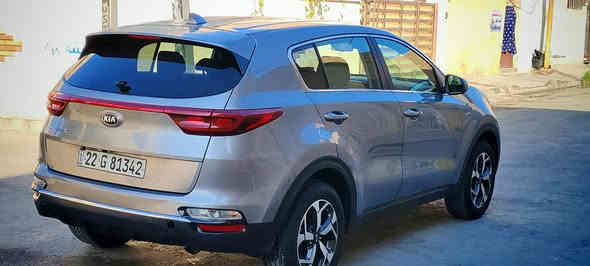 السلام عليكم . سبورتج ٢٠٢١ ماشيه ٤٨ ميل محرك ٢٤٠٠ رقم اربيل بسم شخص جيراني محرك كير مكفولات
حادث كسر بادعاميه  بدون صبغ وبدون ايرباك وبدون تبديل ليبل واحد فقط نفسه مصلحه يعني كلين
المواصفات تحكم استرين . انظمه سرعه . فور ويل . شاشه كامره السعر خاص
الاتصال
***********
*********** بغداد
