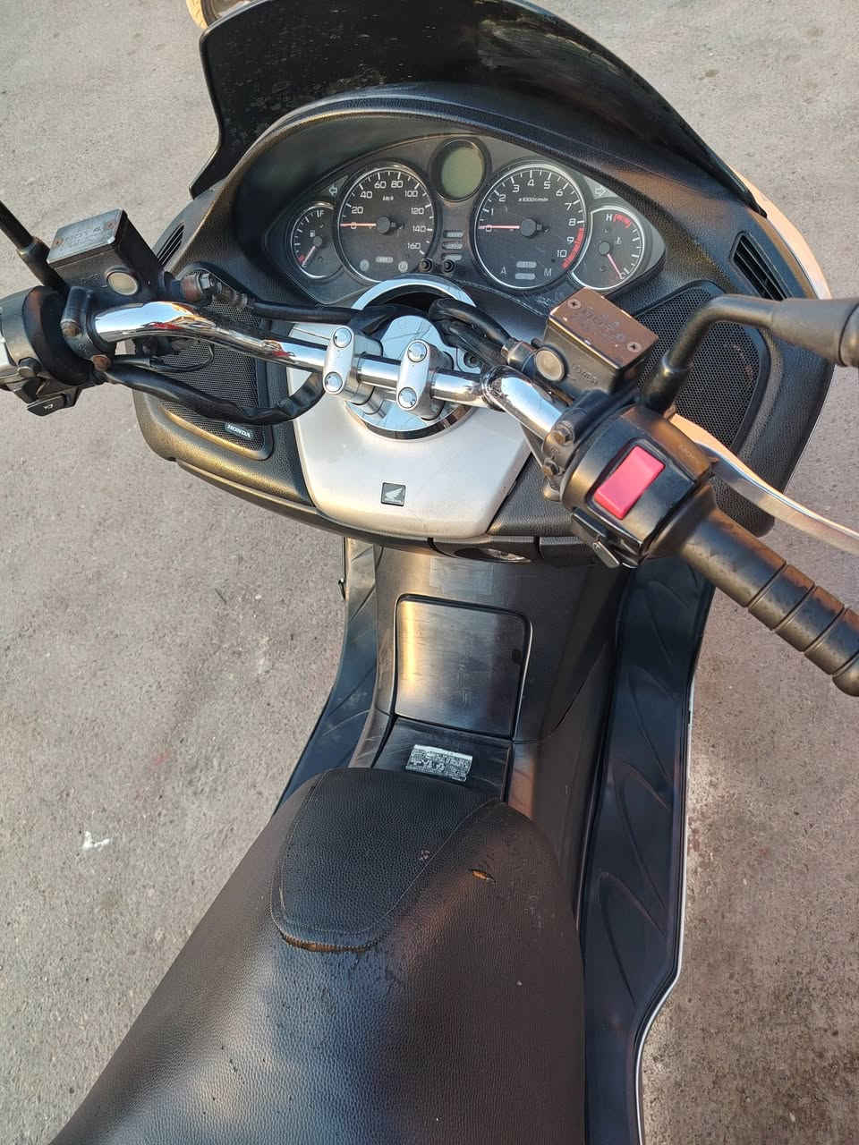 سلام وعليكم 08لبيع بصمه دراجه جديده مفتوحه السعر 1250وبيه مجال لشراي يتصل رقم ***********عنوان بغداد حي القاهرة
