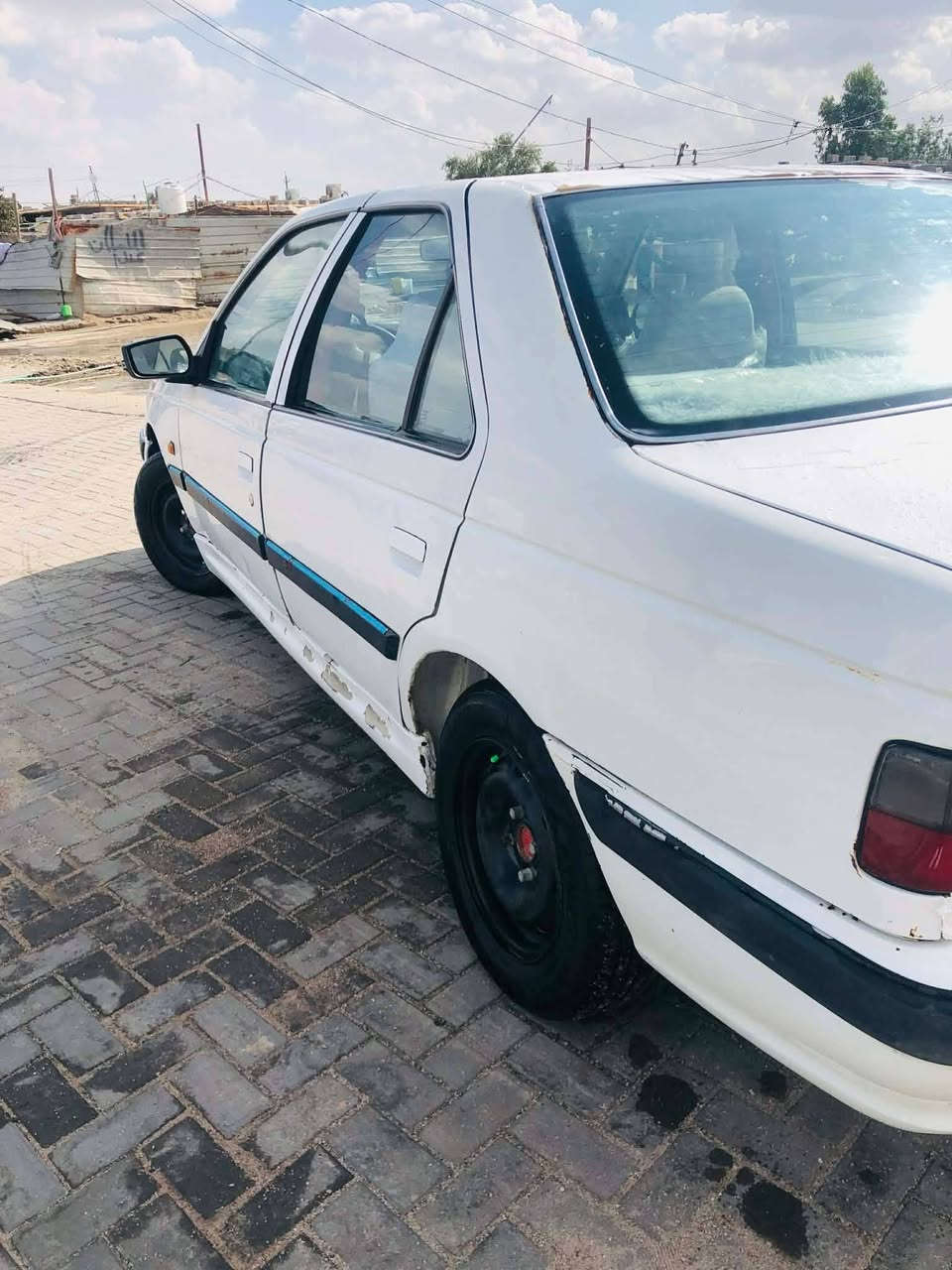 السلام عليكم بيجو بارس مديل ٢٠١٢ مكفولة من الضربه ملكوطه هلاته مكينه كير حداده  جاهزه سنويه ٢٠٣٠ وبسمي سياره تحويل
كهربائي شغاله تخم تخم تاير جديد سعره ٣٢ وبيه
مجال مكانه البصرة الزبير ***********
