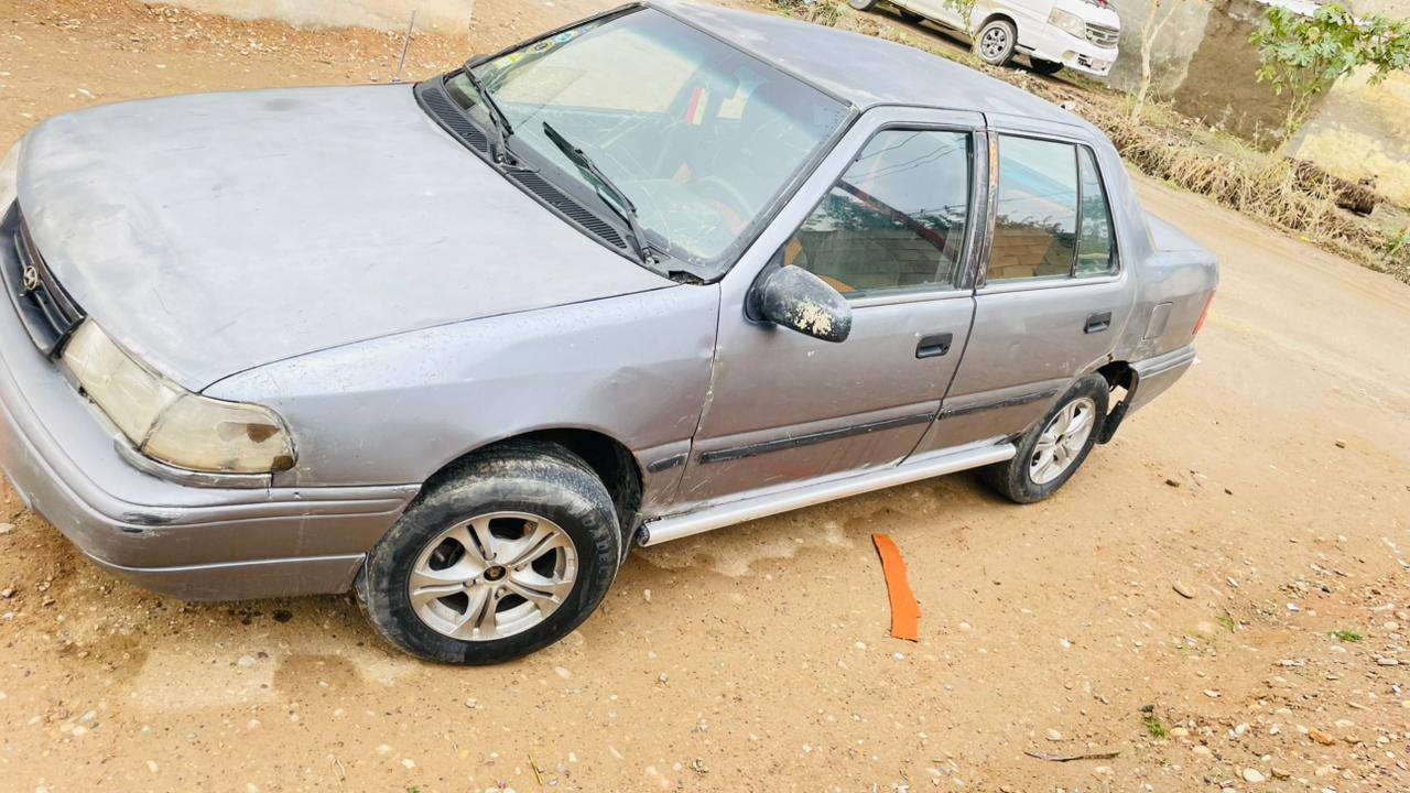 سلام عليكم سيارة اكسلة سيارة حلوة نضيفة دوشمة كشنات جديدة سيارة بيهة شاصي الصدر معمر بيهة نمرة الرابع يفلت باقي لنمر مابيهة شي  شادلهة باتري جديد سيارة خير من لله محرك نضيف حلوة سيارة خير من لله رايدهة اب ١٣ او بيهة مجال مكاني ديالى شهربان *********** اتصل ودلل
