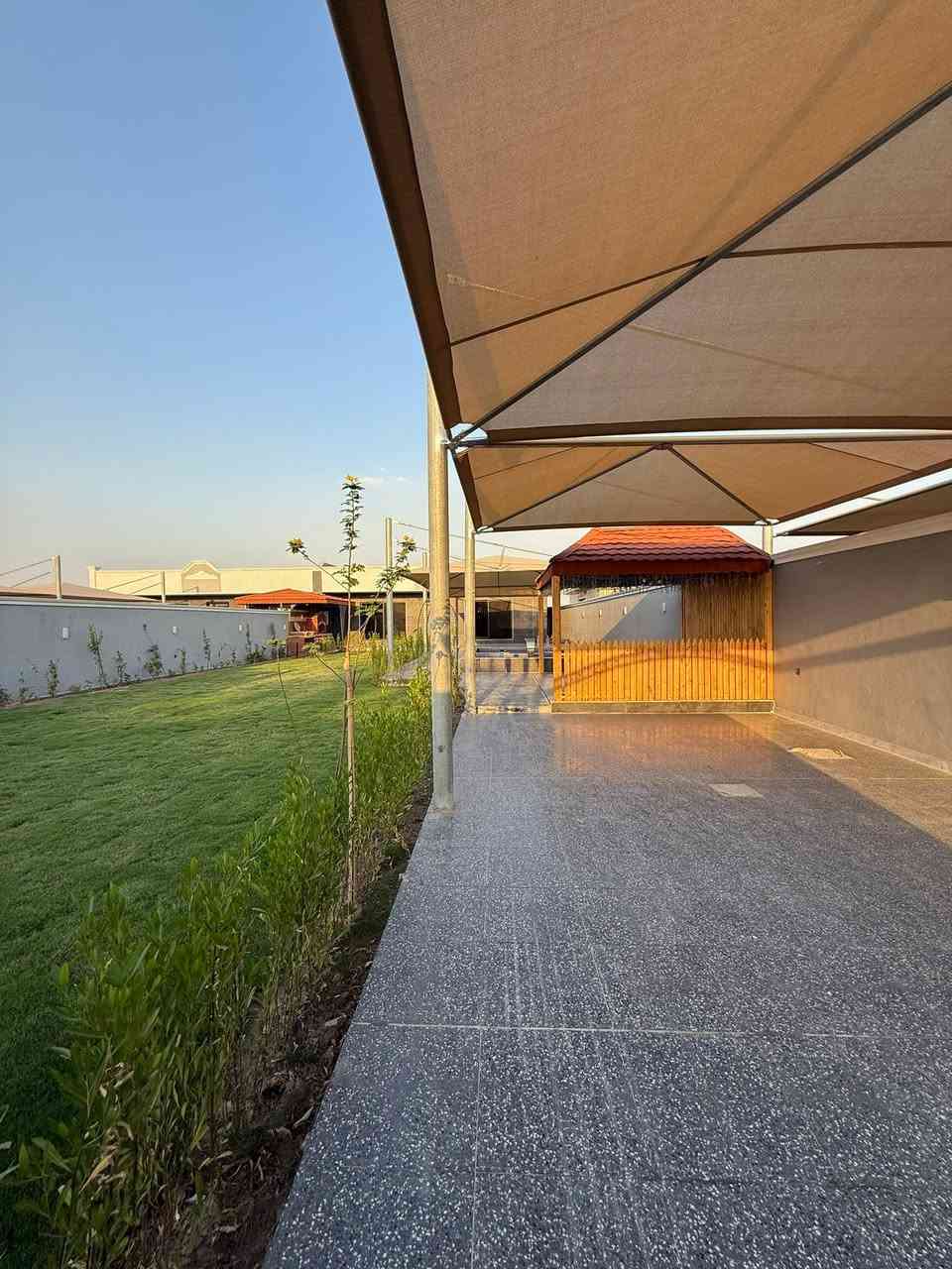 مزرعة للإيجار اليومي 🏡🌳
📍 الموقع: بغداد – الدورة – البوعيثة

✔️ أجواء هادئة ومناسبة للعوائل

✔️ مساحة واسعة وخدمات متوفرة

✔️ مثالية للراحة والونسة

📌 للحجز والاستفسار يرجى الاتصال أو المراسلة على واتساب: 

فقط واتساب ***********

 📞 ***********

 موثق في تطبيق اجرلي لسياحة المزارع في العراق 🇮🇶
