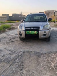 توسان خليجي • مكينة ٢٠٠٠ • بدون حادث