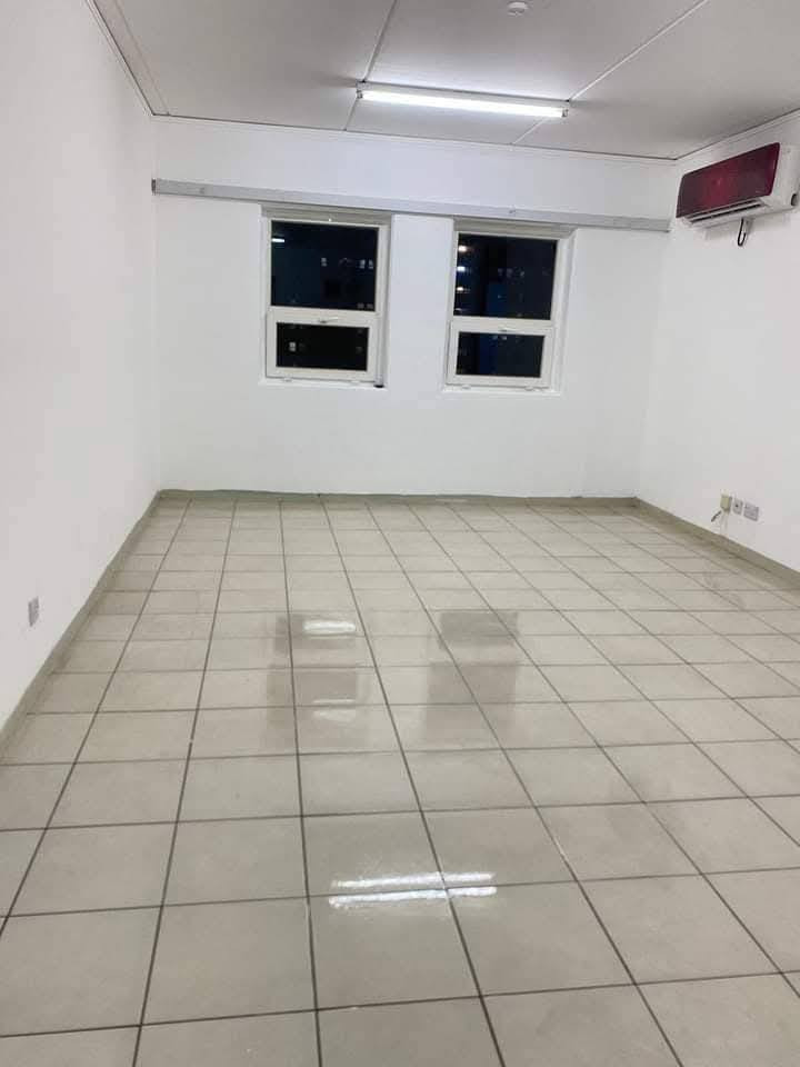 م تنضيف شقه  140 متر مجمع B8 ✅
 غسل و تنظيف شقق كامل  
كادر ((رجالي ))الأتصال و الاستفسار  " واتساب((***********))
"او المراسله خاص اللهم يرزق الجميع♥️
