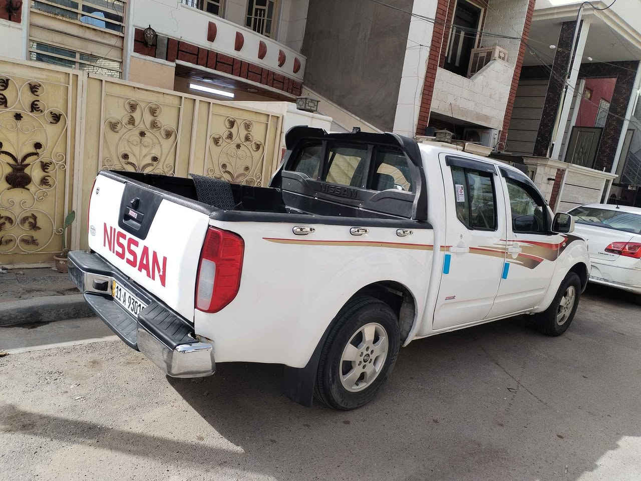 نيسان نيفاره ٢٠١٢ بغداد رقم انكليزي بسمي محرك بلدي كير اوتو كهرباءيات شغاله تخم تاير تبريد ثلج صدر امامي وخلفي جديد مصبوغه عامه بيها جفيه السعر ٨٥ ورقه
***********
*********** بغداد, العراق

