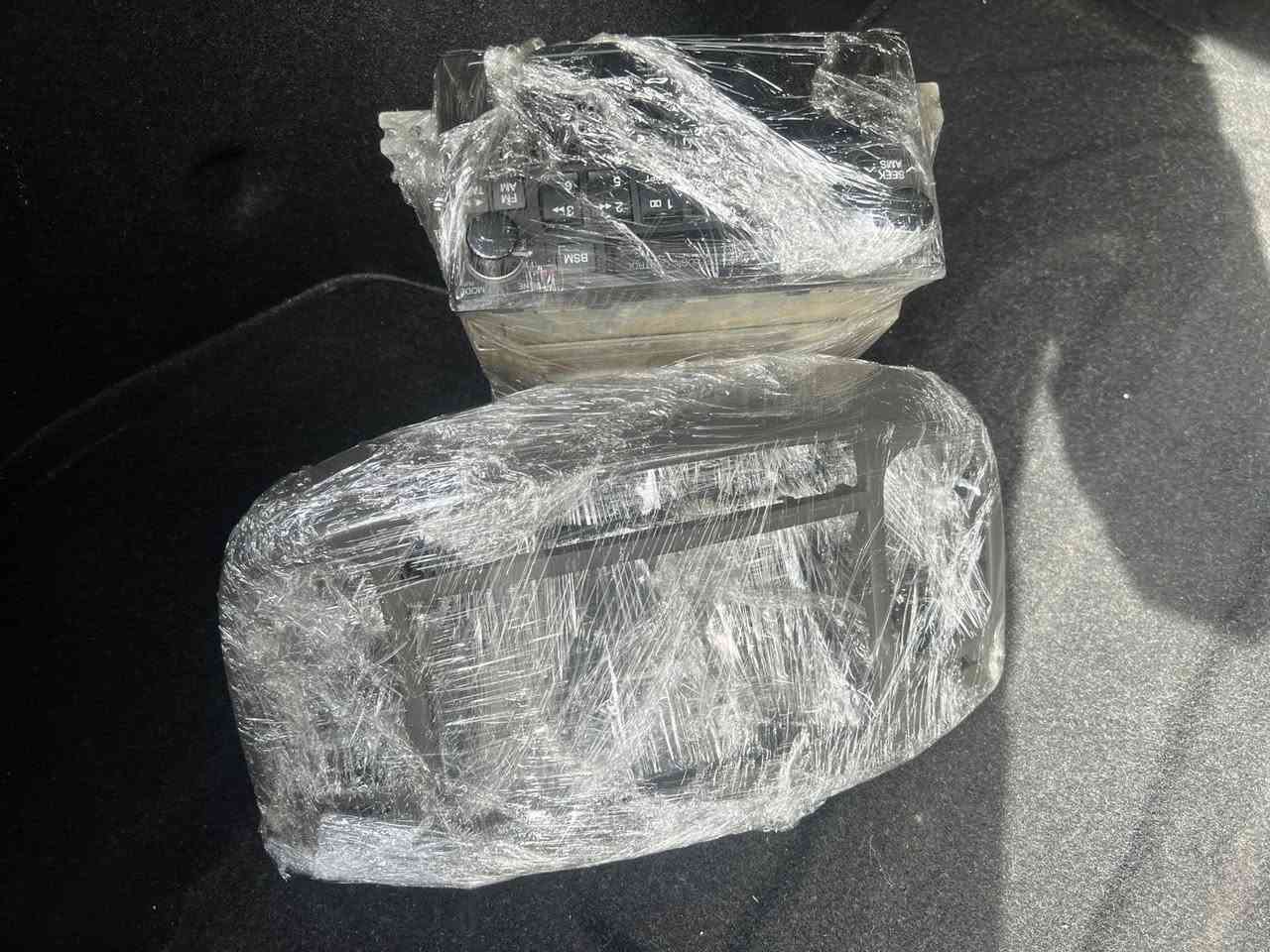 سلام عليكم.                                                                                            اكسنت خليجي كفاله عامه وضع الشركه موديل (2009)/ماشيه٦٢ الف حقيقي ترايها بعده زيرو جاهزه من كل النواحي تخم تاير جديد مكينه كيرتبريد خير من الله شادلها كامره والمسجل لأصلي وهوه والطار موجود السعر (١٢٠) وبيها مجال الشراي يتصل ويدلل (*********** )بغداد البلديات
