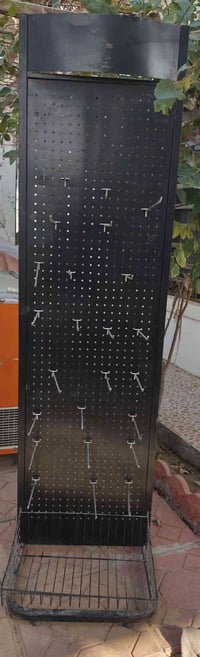 ستاند اكسسوارات موبايل جديد بسعر مناسب فقط65  للاتصال 07701326607