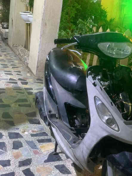 سلام عليكم دراجه ماكس منغولي دراجه نضيفه كفراتهه بس المكينه بيهه تبخير مادري كايمه تجي تفحص وتاخذهه ابيع هالموجود دراجه سعرهه مناسب ب٢٥٠ ودراجه كامله فقط المكينه بيهه تبخير مكان بغداد حي اور رقمي ***********
