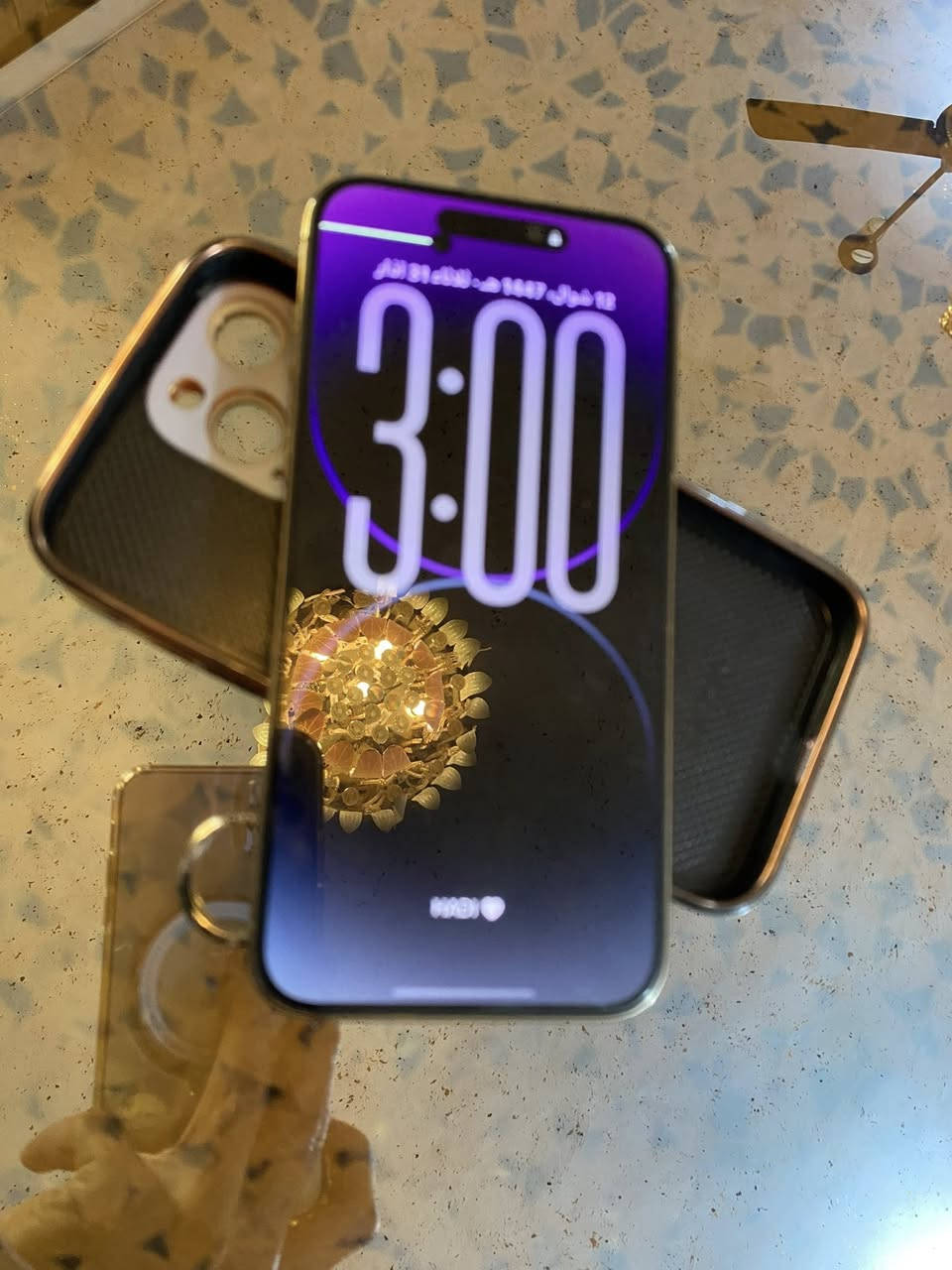 14برو ماكس نقطه بالشاشه وفطر بالضهر
ذاكرته256
ماستر شرق اوسط 
دبل خط للبيع
مكان بابل محاويل
***********
***********
