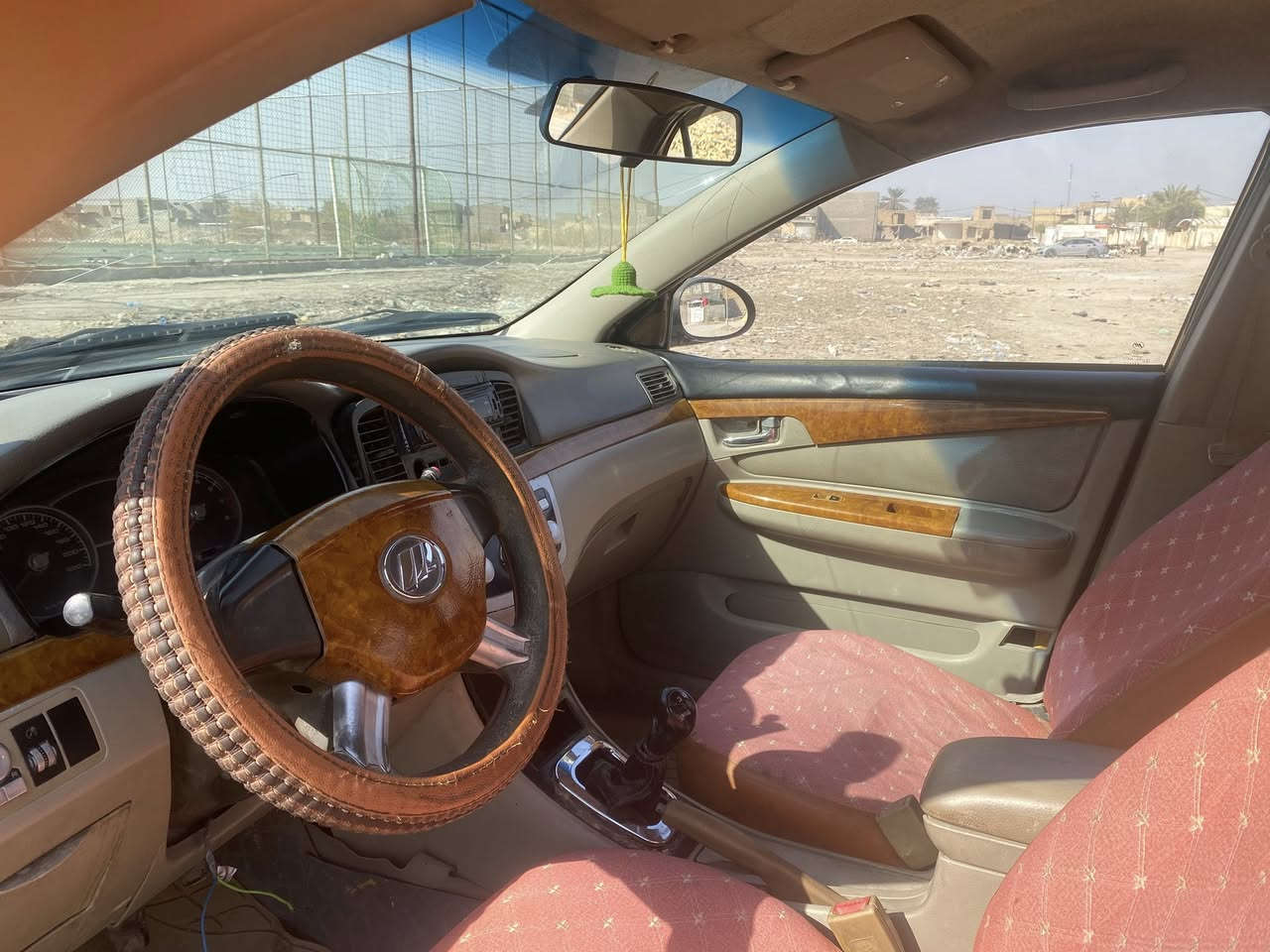 ❤️للبيع سياره مصفره شرط التحويل مكاني بابل مركز الحله   

سياره تخبل بلاديه  بمعنى الكلمه 
السعر ٣٠ بيها مجال  

مكينه تخبل فقط كير بي نمرتين اوله وخامس ميجن يصلح ب١٠٠الف 

***********
