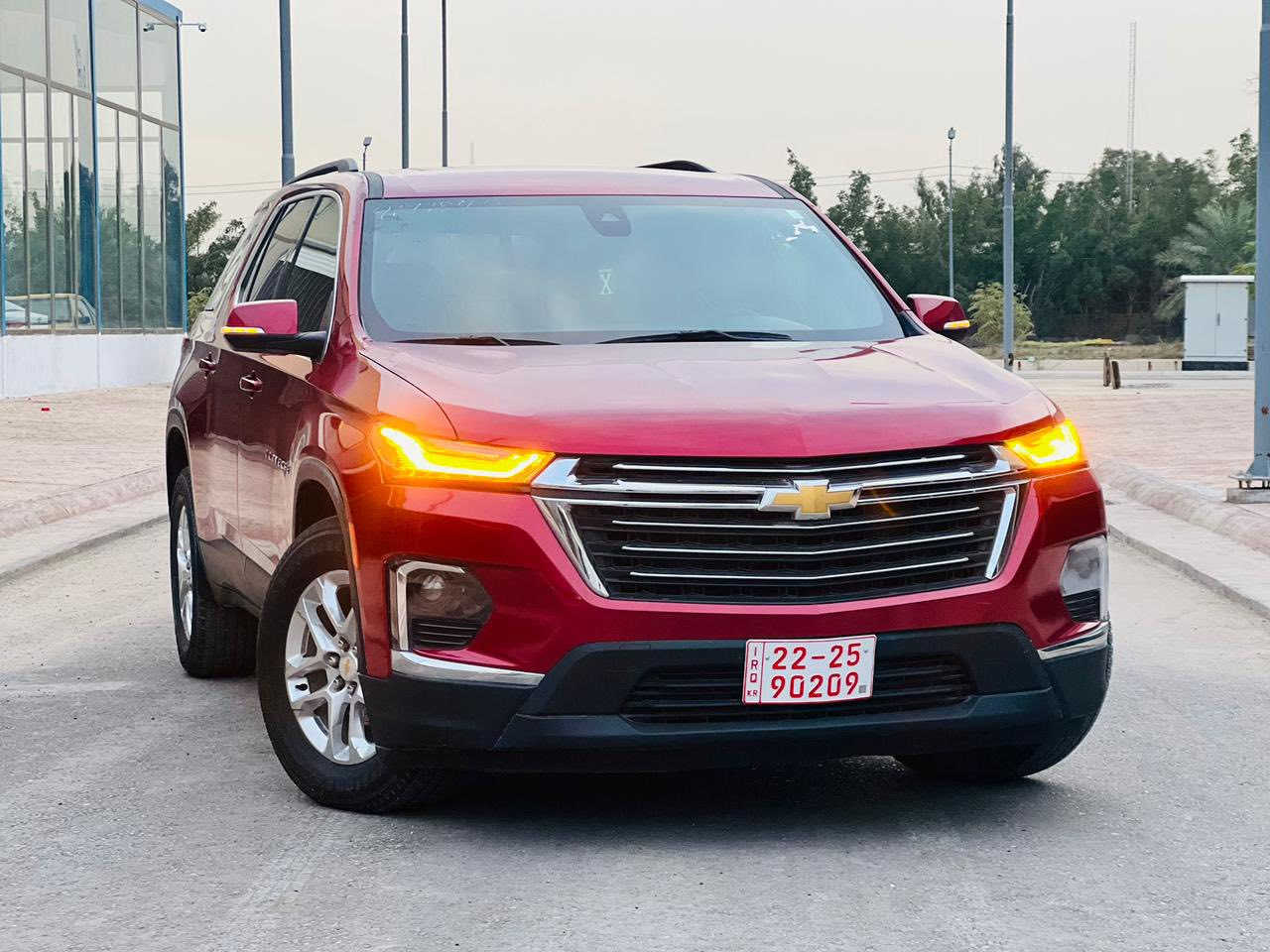 السلام عليكم شوفرليت  ترفلس موديل 2023
مواصفاتLtمعروفة 

مفتاح التشغيل بصمة وتشغيل عن بعد 

3 قطع تبريد 

5 بصمات ابواب 

صندوق كهرباء 

كشانات الامامية كهرباء 

تدفئة بالكشنات 

تدفئة مقود 

سايد بريك بصمة 

شاحن موبايل واير ليس 

مخارج UBS

رادار امامي + تحديد مسار 

رادار جانبي نظام النقاط العمياء 

اشارة بالمرآة 

شاشة قاصة تدعم نظام الاندروي

كشافات امامية زنون 

حجم الاطارات 18 انج ويل كب 

حجم المحرك 6 سلندر  3600 

ناقل الحركة 9 نمر 

عداد المسافات الحالي 7500الف مايل 

السيارة فحص موقت اربيل كاتي

الضرر جاملغين وباب

جميع صور المزاد مرفقة بالمنشور 

عنوان بغداد رقم الهاتف ***********
