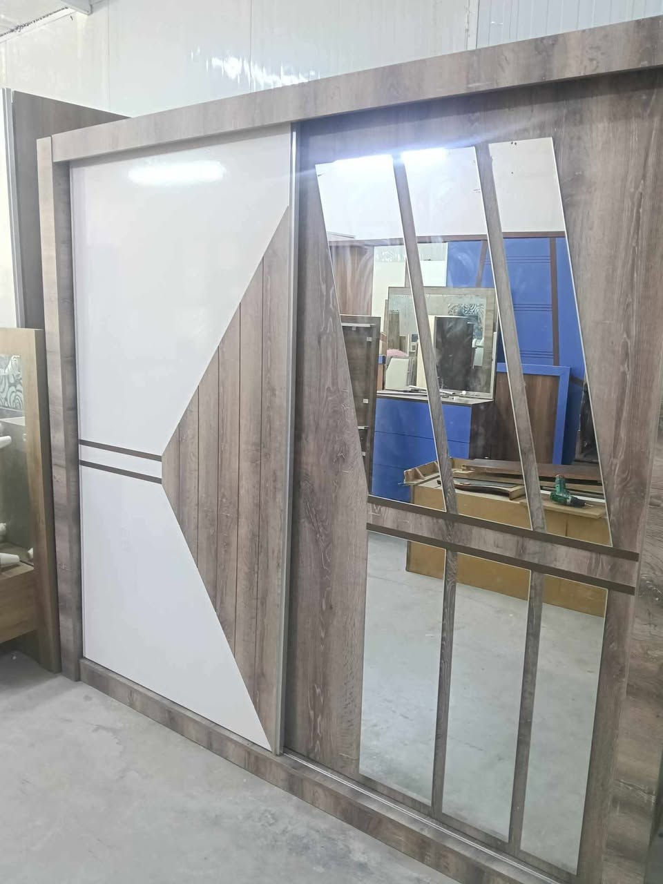 غرفه ترڪي شبابي سريرين🇹🇷  مستخدم   نضيف
نضام سلايت 😍
السعر /375💵 💎
مع شد ونقل 🚚 داخل بغداد مجانآ
 باقي المحافظات بسعر مناسب


**إذا كنت صاحب هذا الإعلان وتريد حذفه لأي سبب، رجاءا أرسل رسالة إلى الدعم الفني**