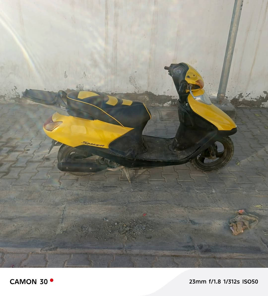 سبيسي ياباني 
دراجه نضيفه مامفتوحه 
بس الكفرات تجاري 
مكاني كوت داموك يم مركز شهداء 
سعر 600


**إذا كنت صاحب هذا الإعلان وتريد حذفه لأي سبب، رجاءا أرسل رسالة إلى الدعم الفني**