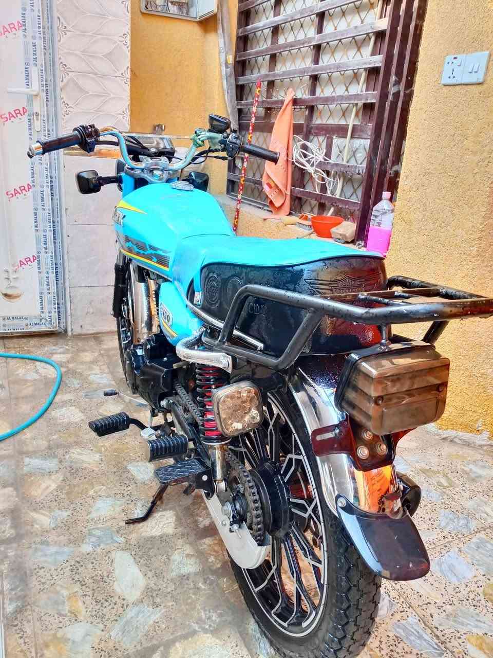 سلام عليكم ايرانيه سولنك 5كير  موديل 2024 اوراقها موجوده الدراجه ما مشتغله من الدوام للبيت فقط مكينه150 ما مفتوحه  كهربائيات شغاله كلها  الدراجه خير من الله نضافتها 100/95 
 السعر
 675 الف 
 العنوان بغداد الشعلة
*********** بي وتساب
