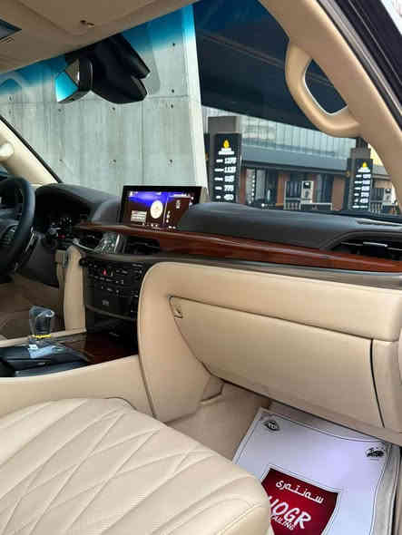 Lexus LX 570._  2016 _ 

‎اللَّهُمَّ صَلِّ عَلَى مُحَمَّدٍ وَعَلَى آلِ مُحَمَّدٍ

🔹لكزس 2016   LX 570
🔹بريم 📦
🔹 مكفولة كفالة عامة من الدعامية إلى الدعامية 
‎بدون بارد  ،بدون رصعات ،بدون حتى شخط🔹
‎دعاميات هم بدون صبغ ،رمل مابي ،بقية كلها بشرط

‎🔹داخل بیجی  بسمطين +كارت +سماعة بيادي مجوود 

🔹ماشية  120,000 الف 
               
‎ فول فول المواصفات 🔹
‎ بصمة➕ الانزلاق➕ورقة البيانات➕شغال كشن جلد و هيلتر 
‎الاحتلال➕راس ديفيد➕ 5 كاميرات  ➕ثلاجة➕زينون، جلد جاف  تدفئة شفط التبريد خزينة➕هواء مزدوج➕نظام ايكو سبورت,➕حساسية الديك المؤخرة  مرايات➕الفتحة➕باب خلفي جك➕رادار إمامي

‎محرك كير بشرط مامفتوح 🔹
‎سيارة حيل نظيفة كلشي عل بلاد لوك
‎سنوية زنكة كلشي جديد مدفوع لـ2029
‎باسمي السنوية بشرط تحويل و خرامة 
‎سيارة مابيـها دينار مصرف كامل من كل نواحي

‎نظافه ١٠٠٪؜ كامل سيرفس بدون نقص و بدون مصرف🔹
‎سياره مال بيت أي نقص مابيها 4 إطارات جديدة تحتها

نفسي يوم /تحويل و وكالة حاظر 
مكانك /داخل سليماني

🔸سعر 595$ورقه
🔸موبايل/ ***********📲 السليمانية
