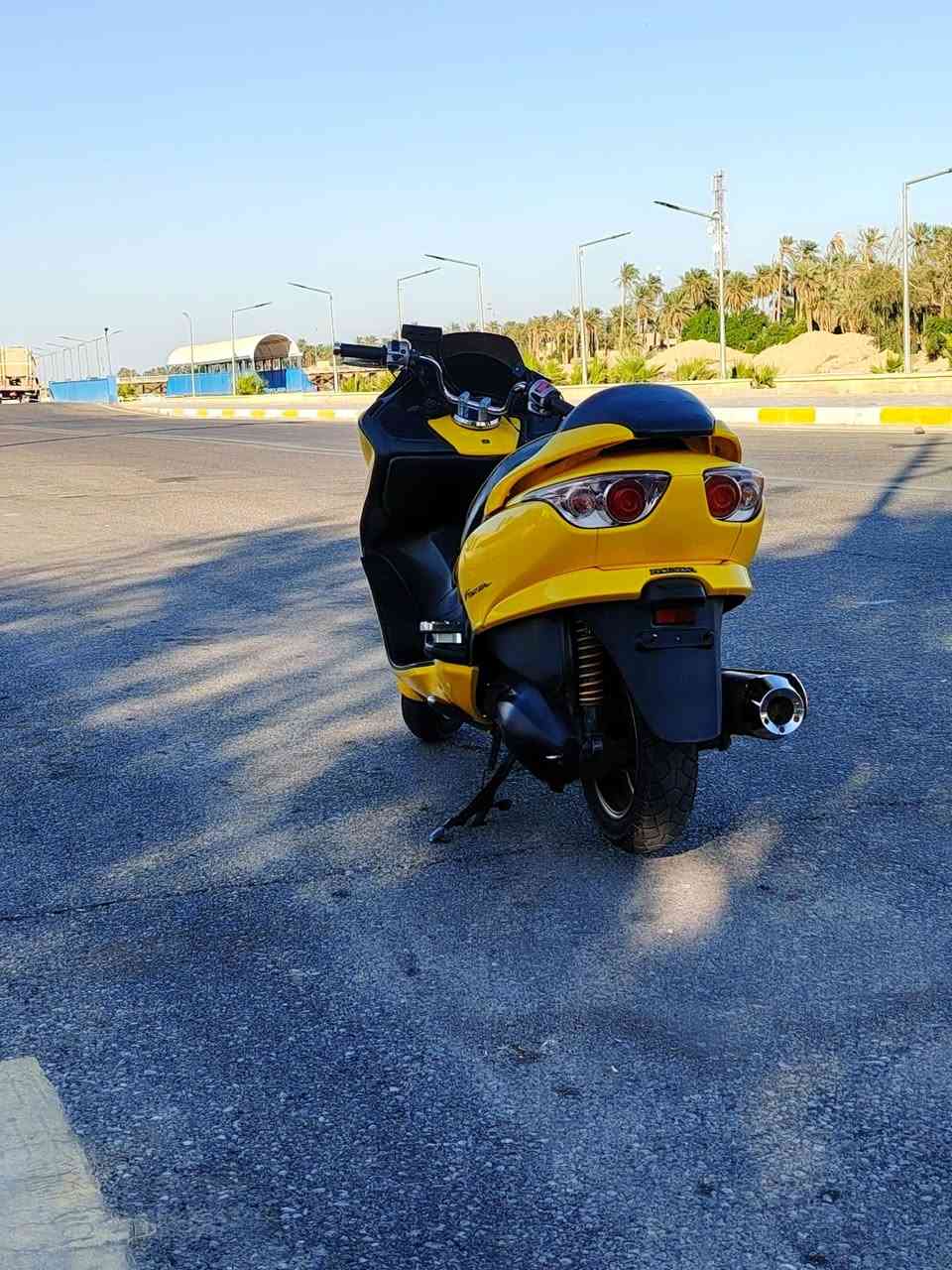 سلام عليكم وين إلي يدور نضيف
فورزه صفر 9
 للبيع او مراوس  
نوع 0/9
الصنع اليابان 🇯🇵 
الراديتر ✅
الفيت بم ✅
الجويتر ✅
الدشبول✅
التايرات✅
الويل ذهبي✅
المكينه ناعمه✅
الكرهبائيات كفاله ✅
حماوه نص ثابته ✅
لايت زنون ثلجي✅
مسجل بلادي ✅
تدفأى بل يدات بلادي ✅
نضام حمايه من السرقه بلادي ✅
نضافت ال كفرات ٩٥٪؜١٠٠
***********
المكان ميسان
