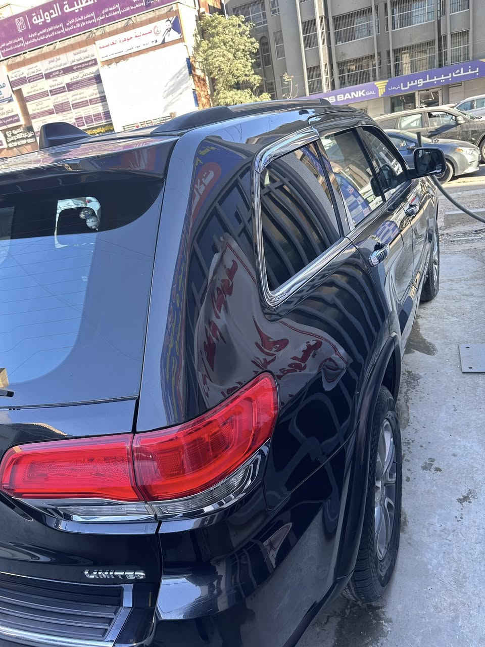 جيب لمتدد وارد أمريكي 2015
داخل اسود 

حادثة موضح بصورة 

رقم بغداد جديد شبه مييز

هزه وسنويه وارقام كله جدد وباسمي 

السياره فول مواصفات 

كشنات امامي تدفئه وتبريد والخلفيه تدفئه

بنوراما

شاشات خلفية علكشن 

كشنات خزن   

ستيرن هيتر وكهرباء

حساس ورادار خلفي

امرايات هيتر وقلابه ويه البك 

السياره بدون اي نقص

دهن كير جديد 

تخم تاير جديد  

باتري  جديد 

صدر امامي وخلفي كله جديد 

مكاني بغداد 

الاستفسار على الرقم 
***********

***********

السعر ب190 بيها مجال

