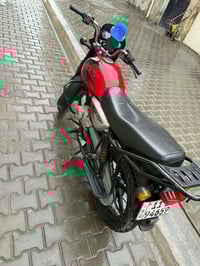 سلا عليكم شباب بوكسر البيع مودل 2023 دراجه نضيفه مرقمه دراجه ماشي ٣٩ ا...