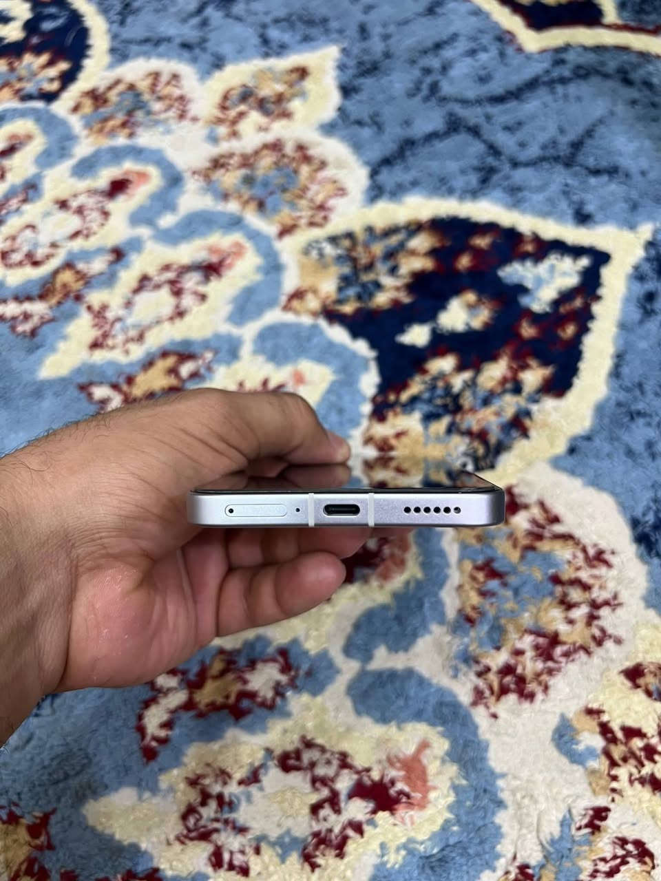 Poco F7 
ذاكره 521g 
رام 12+12 
بطاريه 94 ملحقات كامله  والوصول موجود اذا تحتاجو 
للبيع فقط سعر 500 مكاني موصل 
(النشر مجهول بسبب حسد الاقارب )


**إذا كنت صاحب هذا الإعلان وتريد حذفه لأي سبب، رجاءا أرسل رسالة إلى الدعم الفني**