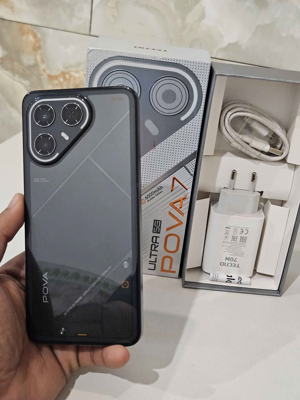 تكنو بوفا 7 الترا 5G 
ذاكرة 256G بطارية 100%🔋
شاشة 144Hz ببجي 120 فريم
الهاتف غني عن التعريف بموصفات عملاقة وشاحن 70W ويدعم الشحن السريع واللاسلكي ومخصص للالعاب و البرامج القوية ، استخدام شهرين
مع كافة ملحقاته 
هاتف جديد .
السعر خاص 

واتساب فقط *********** النجف, العراق
