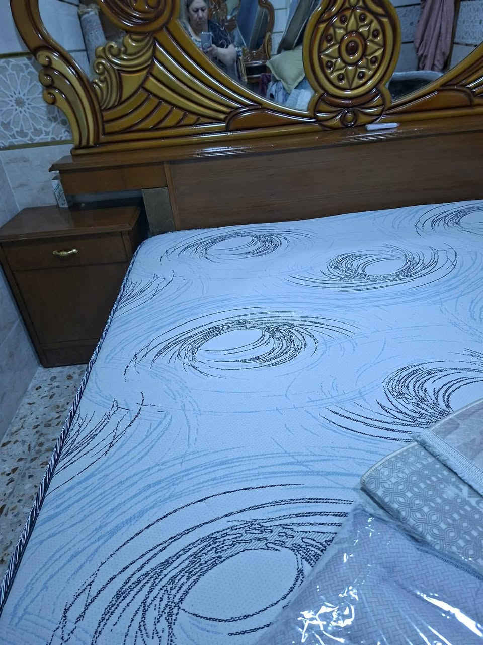 اثاث مستعمل فقط ١٦ يوم اخو الجديد . علق شنو تريد واردلك السعر
مكاني بغداد طوبجي


**إذا كنت صاحب هذا الإعلان وتريد حذفه لأي سبب، رجاءا أرسل رسالة إلى الدعم الفني**