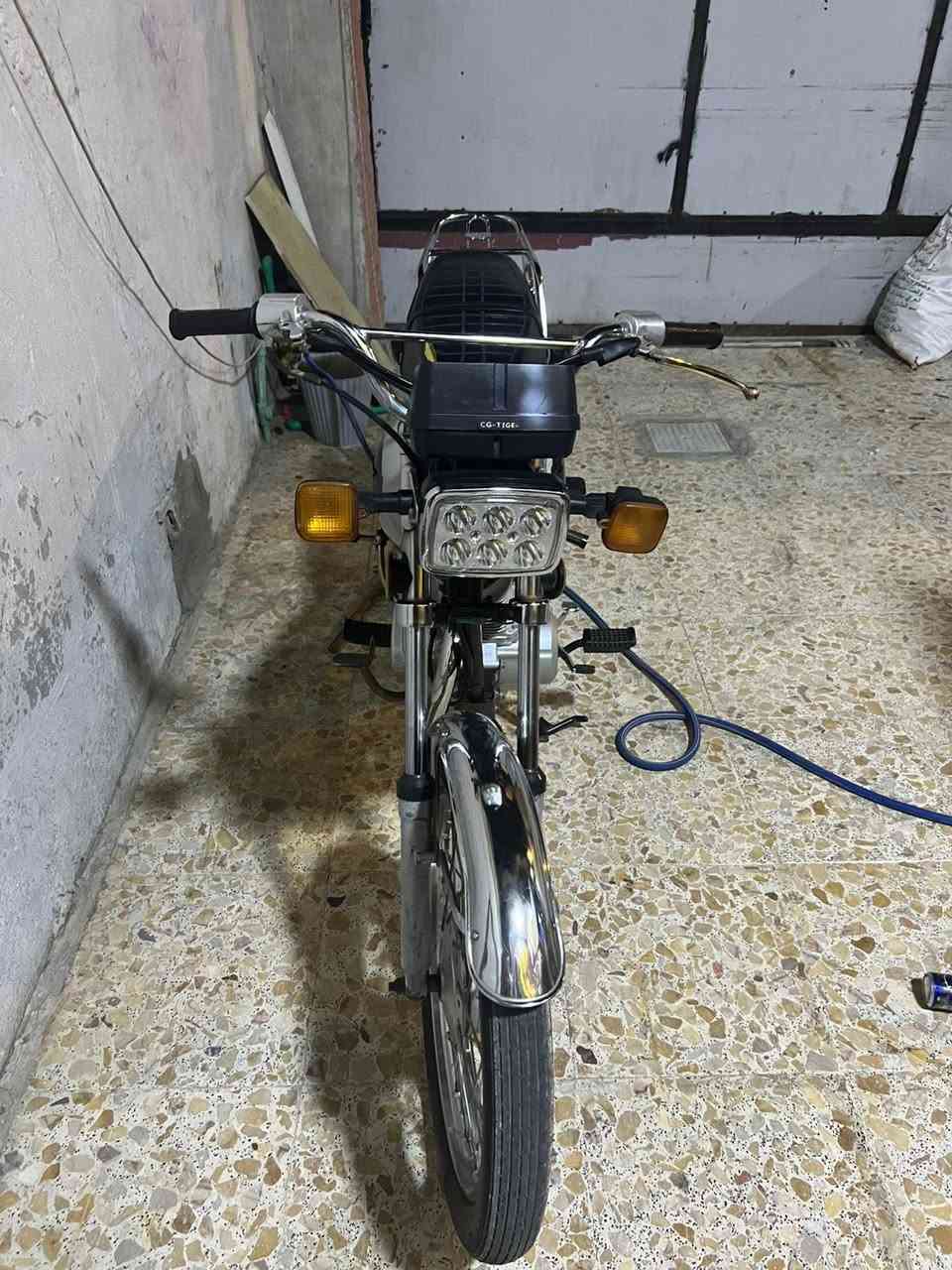 دراجه تايكر ادوات مكفوله سعره450  وبيه مجال
مكاني بصره هارثه سيد سامي ***********
