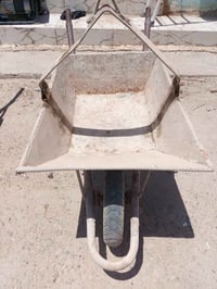 ونج كامل للبيع نضيف و مناسب بكره و كلج جديد جديده بغداد الرصافه السعر ...