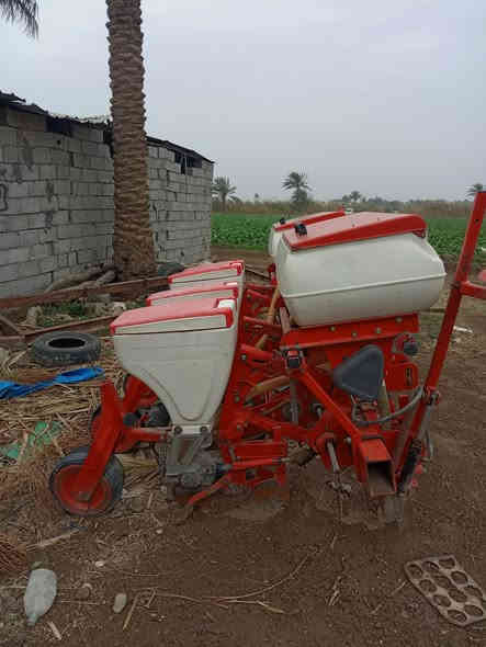 البيع طابعه مال اذره موديل ٢٠٢٠طابعه نضيفة سعره ٣٧ ورقة وبيه مجال الشراي رقم هاتف *********** كورك ***********
