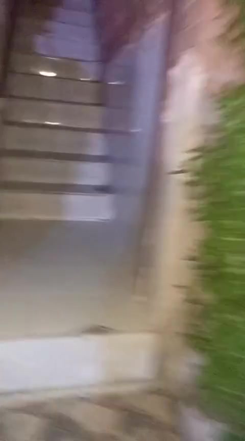 شقة طابق اول للايجار بالدورة الشرطة💯
بيها غرفتين نوم 
 ايجارها ٥٥٠ وبي مجال🌟
للاستفسار اكثر الاتصال على الرقم ☎️ 
***********
