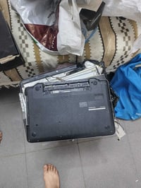 للبيع شلع بيهن شاشات شغاله وبيهن بورات بسعر مناسب ٠٧٧٣٤٧٧٤٩٧٥