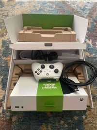 اكس بوكس سيريس اس • Xbox Series S • جهاز العاب • جوستك اصلية • قاعدة ش...