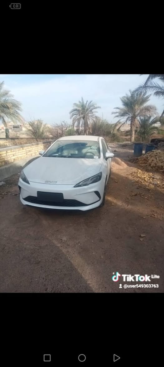 السلام عليكم سياره بي واي دي للبيع سياره زيرو ما ماشي سعر 120 وابي مجال تحياتي للجميع ***********
