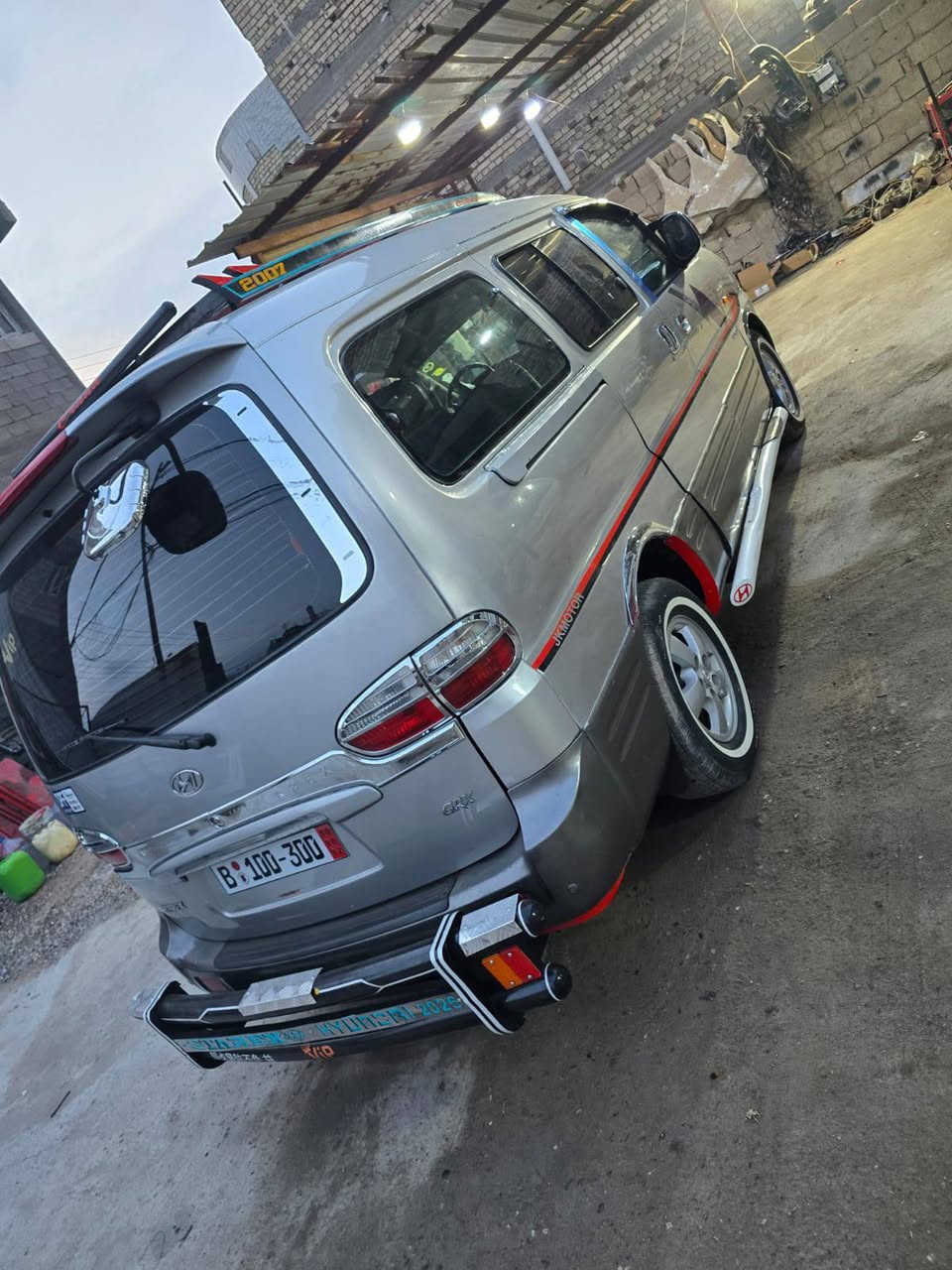 سلام عليكم ستاركس 2007 مسكر اوتماتيك مصبوغه عام جماليه مكفوله من ضربه وكصه وعيب شرعي تستلم رقم نكليزي حداده تخم تاير مكينه كير كله كفاله شواصي بلاد بصره ابو الخصيب مهيجران قرب جامع الرسول لعضم ***********سعر ٨٣ بيها مجال
