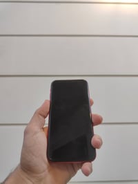 ايفون 11 عادي  بطاريه 97 نموذج M ذاكره 128 سعر 250 07731478290