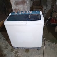 غساله شرط السعر 55 +كراسي  35  تصال07817353359 وتساب