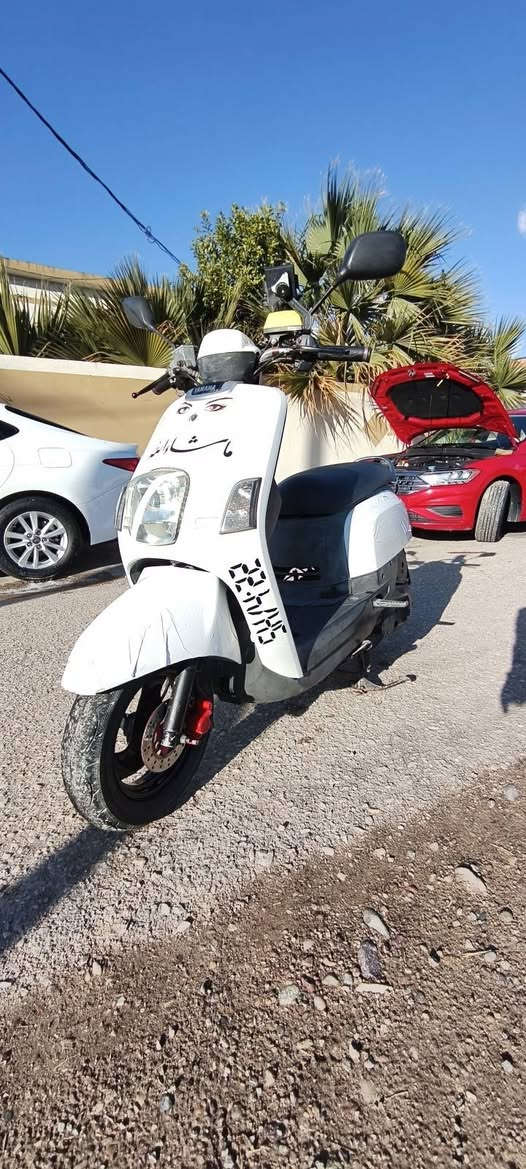 سلام عليكم بوليس للبيع سعر 850 بيه مجال رقم الهاتف ***********
