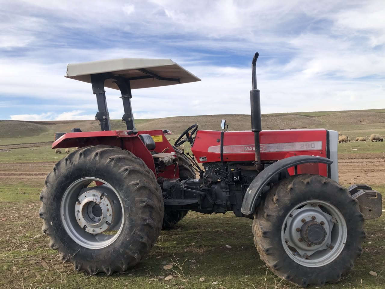 بو فروشتن تركتر هندي 2014رقم سنوي هةمي تشت شةريكةية مابي ناقصات ***********
